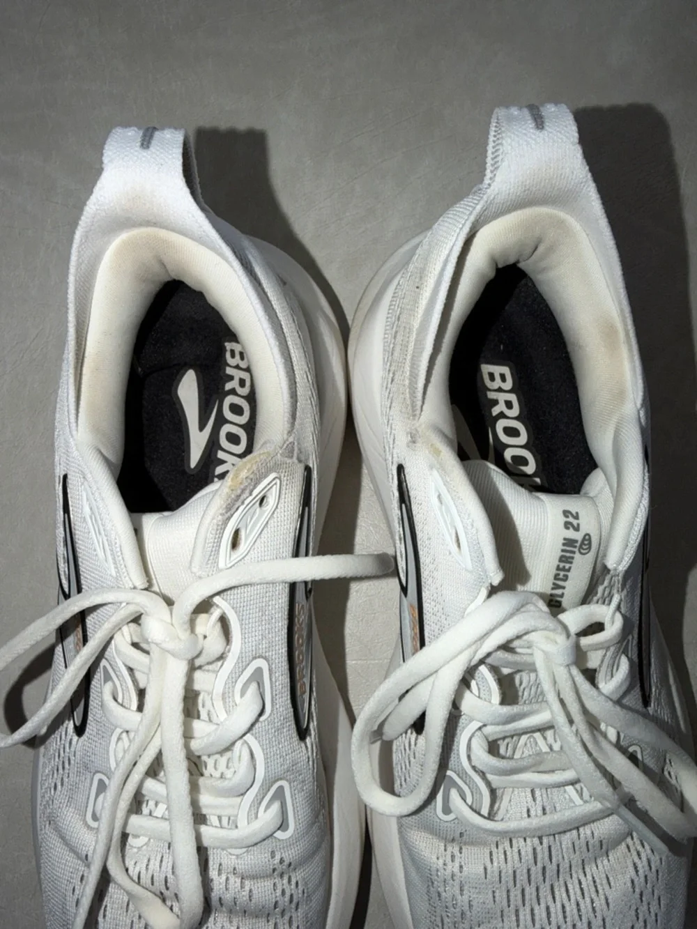 Brooks Women’s Glycerin 22 Running Shoes - Picture 3 of 11